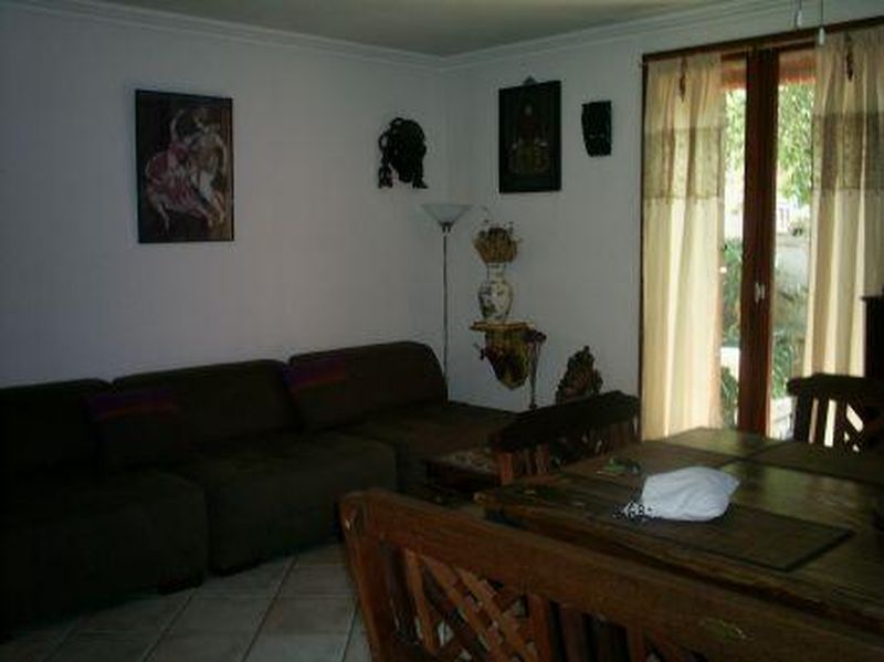 Vente Pavillon T4 13127 VITROLLES CENTRE  PARFAIT ETAT AVEC JARDIN ET GARAGE